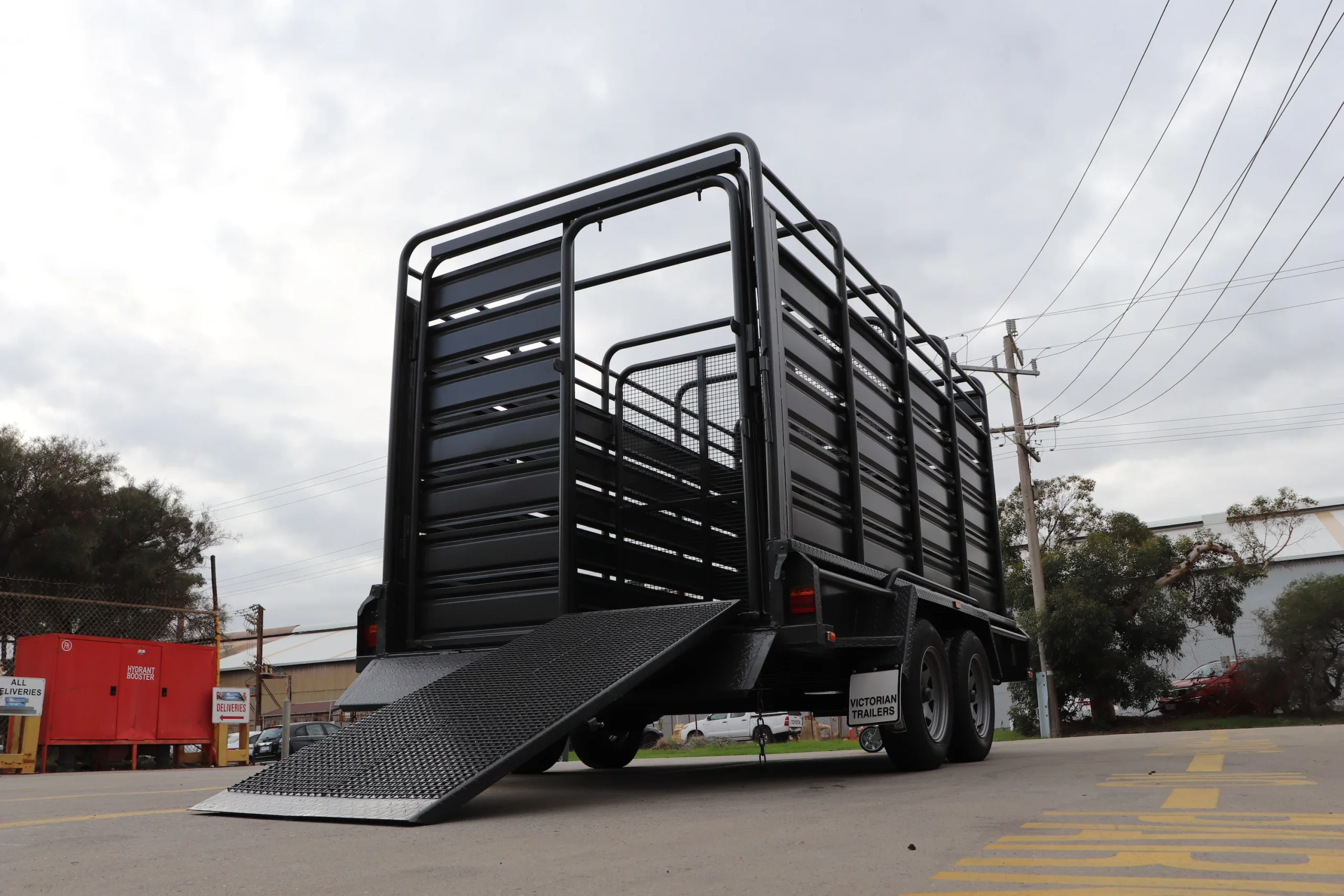 12×6 Deluxe Heavy Duty Stock Crate Tandem Trailer for Sale