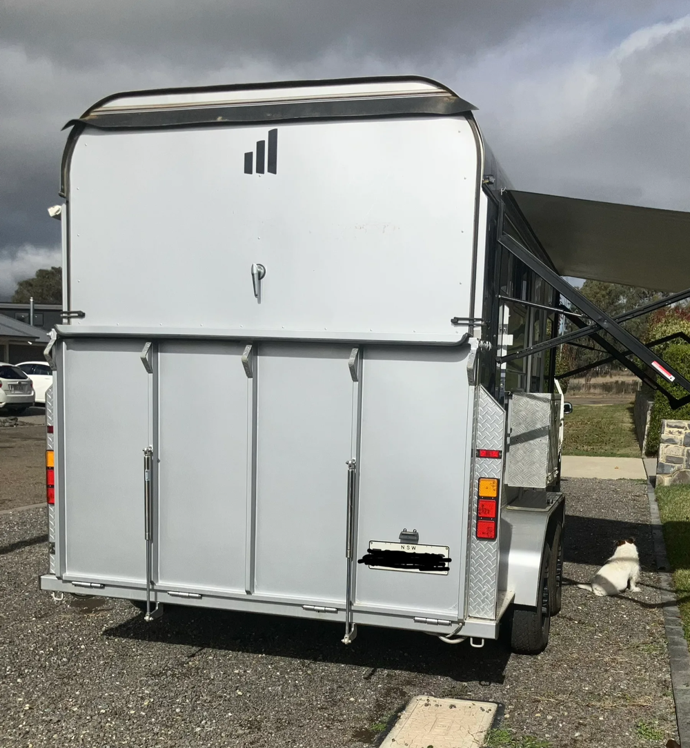 2HAL Evolution camper float - Image 2