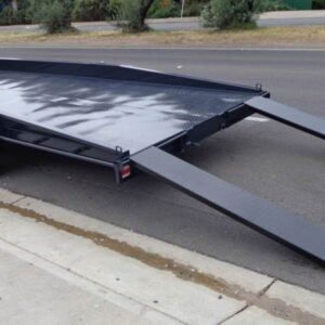 Car Trailer Full Tipper Floor 3200 Kilo Capacity