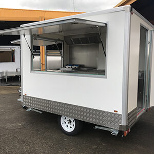 Supersize food trailer ready to go