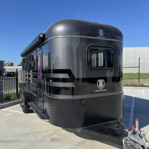 QLD - 2026 IRONHORSE 3HAL DELUXE/KITCHEN