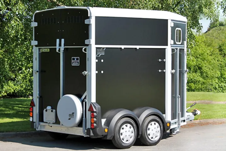 Ifor Williams HB511