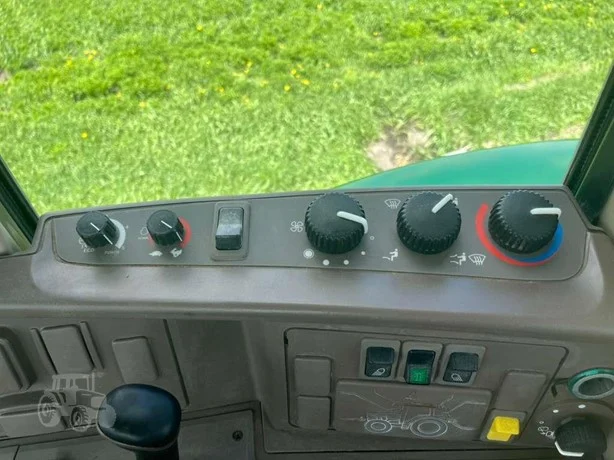 2018 John Deere 6155M 155 HP MFWD Tractor with Power Quad Transmission - Image 23