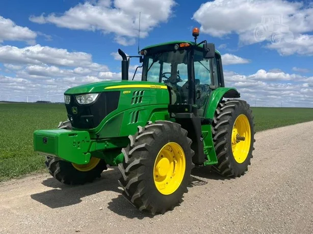2018 John Deere 6155M 155 HP MFWD Tractor with Power Quad Transmission - Image 27