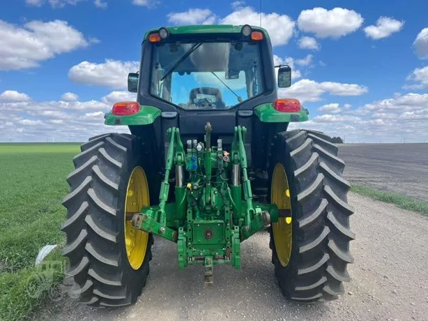 2018 John Deere 6155M 155 HP MFWD Tractor with Power Quad Transmission - Image 9