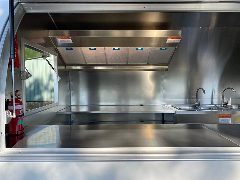 Large 3.0 food trailer ready to go - Image 13