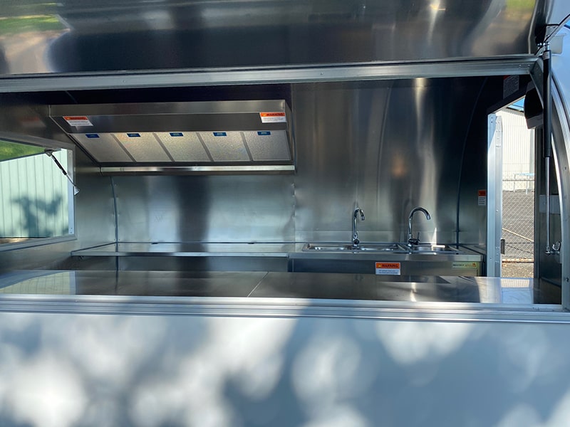 Large 3.0 food trailer ready to go - Image 17