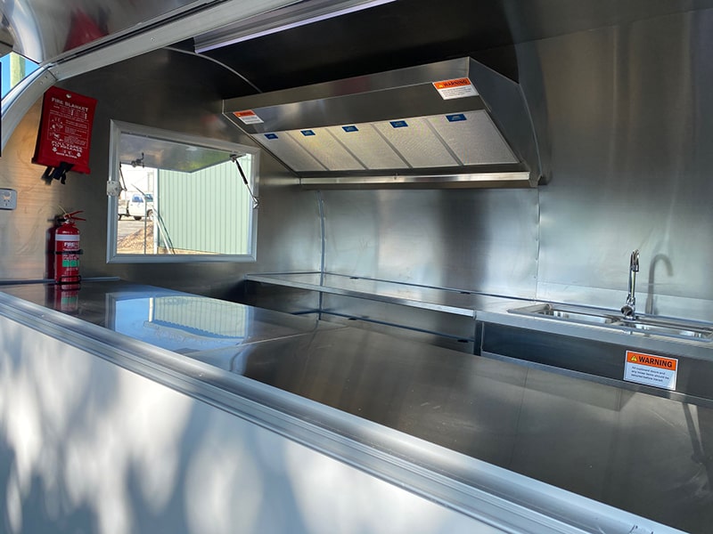 Large 3.0 food trailer ready to go - Image 19