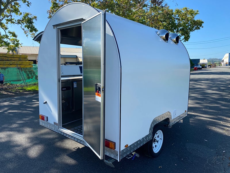 Large 3.0 food trailer ready to go - Image 2