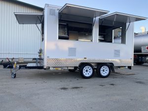 Maxi food trailer ready to go