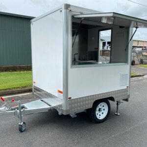 Mid Plus Food Trailer Overall size: 3.5m (l) x 1.8m (w) x 2.7m (h) Work Area: 2.1 x 1.8m